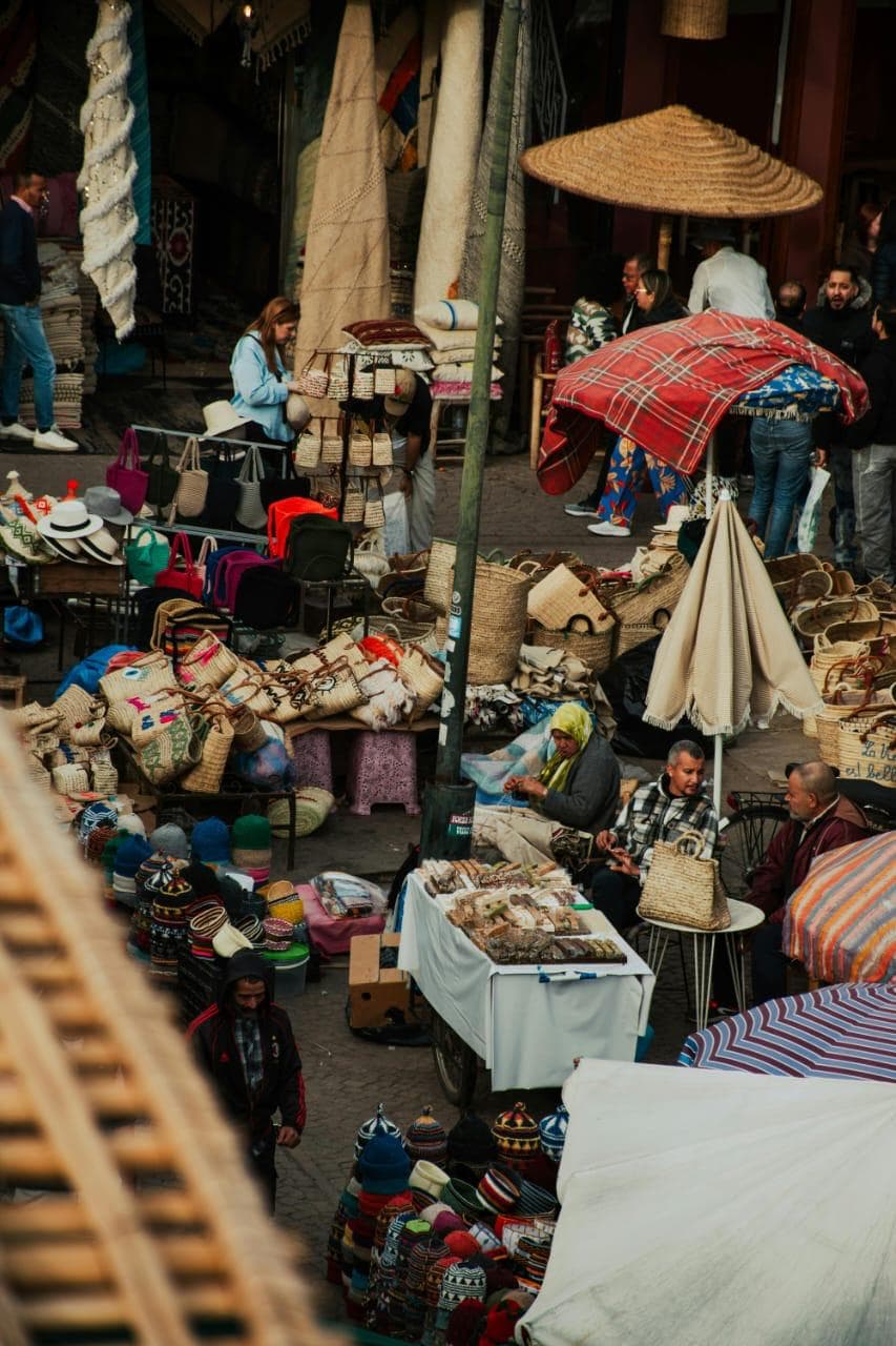 How to Avoid Scams in the Souks of Marrakech (Complete Guide for Travelers)